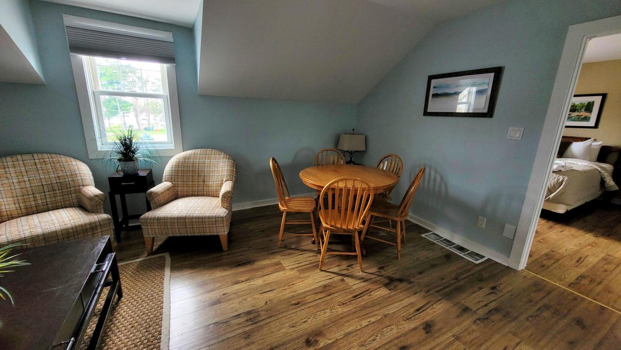Rawley Resort, Spa & Marina Port Severn Bagian luar foto